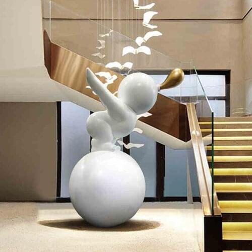Hotel lobby creative abstract character sculpture decoration desktop porch office front desk large floor art