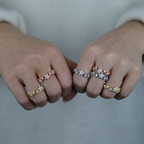 Promotion 2021 Spring New 5A Cubic Zirconia CZ Flower Star Band Open Adjusted Women Finger Rings