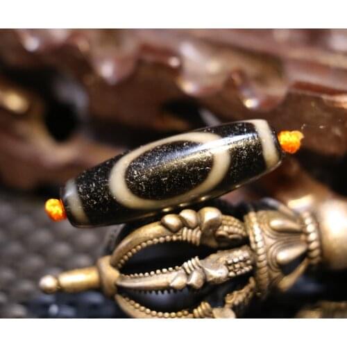 Treasure UniqueMagic Power Tibetan Old Agate Oily Patina 1 Eye Peak Small dZi Bead Amulet 5A Timestown UPD0205A