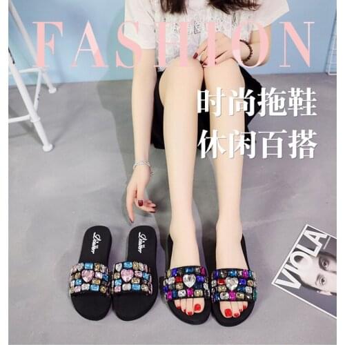 One word drag thick bottom home female slippers 2019 summer new glass diamond fashion holiday beach shoes slip ladies sandals
