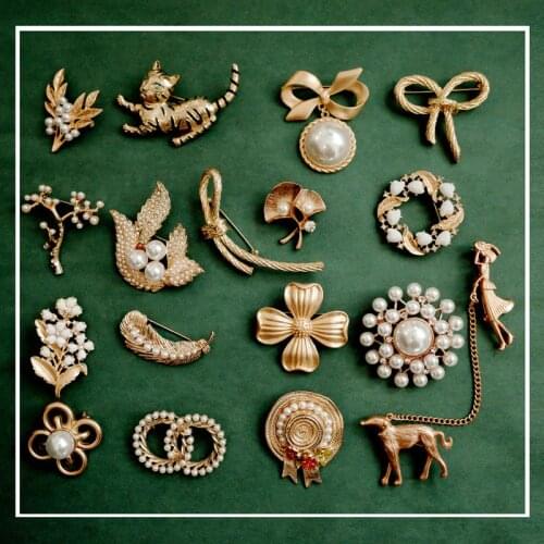 1pc Vintage Gold Artificial Pearl Badge Leaves Animal Shape Brooch Metal Lapel Pin Women Clothing Handbag Decor Jewelry Gift