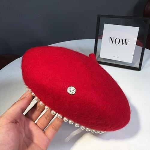 Beret M logo pearl accessories female autumn and winter Korean woolen pearl bud hat octagonal British fashion painter hat