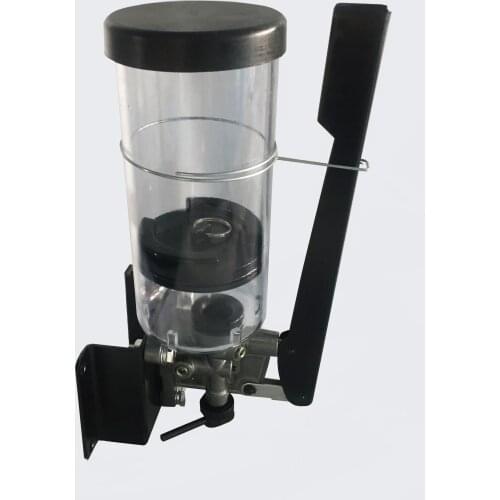 XEP10A Manual Lubricating Pump Hand Operated Grease Lubricator 6mm Outlet 800CC Thick Oil Pump