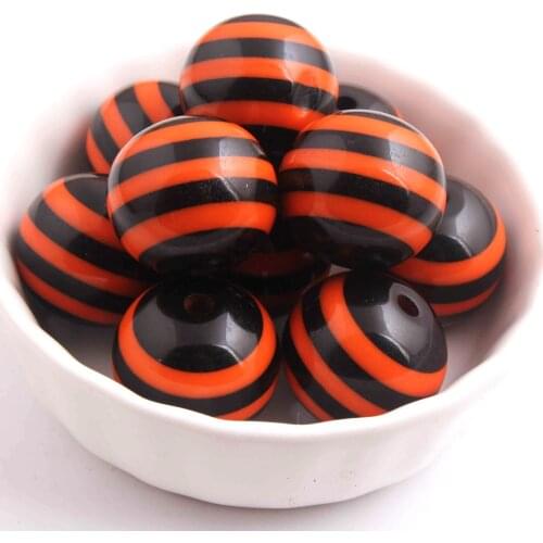 Kwoi vita Halloween Beads Chunky Round 20MM Black with Orange Color 100pcs Resin Strips Beads Jewelry