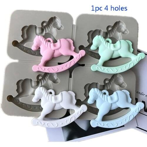 Trojan Horse Shaped Elk Christmas Cake Baking Tool 4 Holes Aroma Candle Gypsum Clay Silicone Mold Craft Cake Decorating Tools