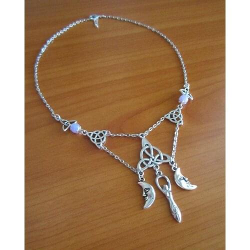 Triquetra Necklace,pendant,Mother Goddess,Moons,Celtic Pagan Handmade Magic Wiccan Witch Style Gift for Her.Moonchild Jewelry