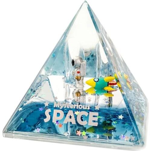 Planet Space Astronaut Quicksand Crystal Model Crafts Micro Landscape Ornament Home Decor Decoration Accessories Gifts