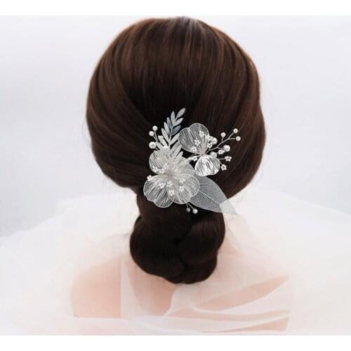 Wedding Hair Clips Headdress for Bride Handmade Floral Imitation Pearl Bridal Hair Accessories Hairpin Ornaments Jewelry