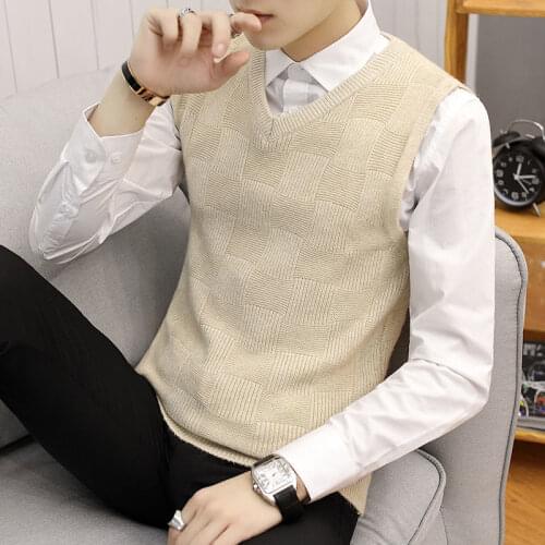 Men 2021 Autumn Winter New V-neck Sleeveless Pullover Vest Male Solid Warm Knitted Tanks Tops Men Slim Sweater Waistcoat W692