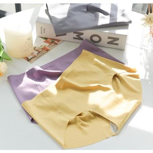 Seamless nude feeling solid color underwear breathable cotton sweater in the waist cashmere sense less ladies triangle panties