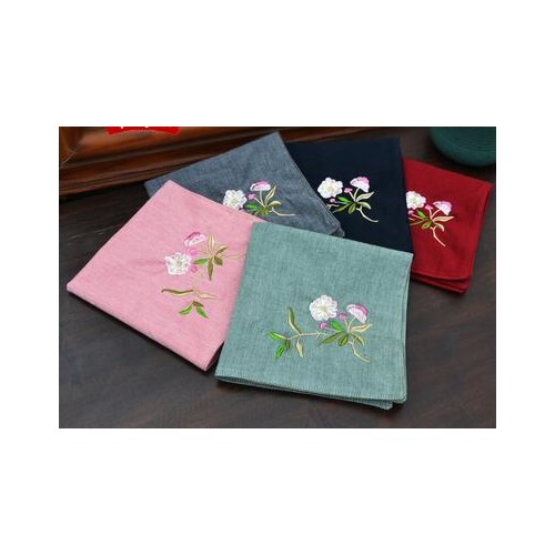 New pure cotton double layer embroidery fresh handkerchief comfort