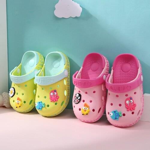 Slippers Boys And Girls Hole Shoes 2021 Summer Cartoon Cute Baotou Shoes Indoor And Outdoor Baby Childrens Shoes ZJX