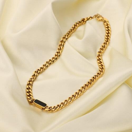 18K Gold Plated Stainless Steel Black Resin Pendant Necklace For Women Punk Style Cuban Chain Statement Choker Neckalce