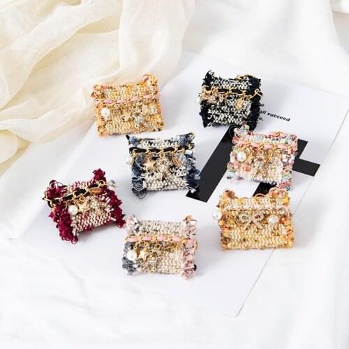 Fashion Creative Fabric Handbag Shape Imitation Pearl Crystal Bow Keychain Exquisite Pendant Women Gift Trinket Metal Keyring