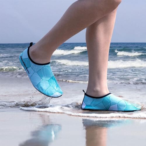 Naturehike Size M Outdoor Quick Drying Swimming Ultralight Water Shoes Protective Foot Socks Beach Skid-proof Shoe For Man Woman