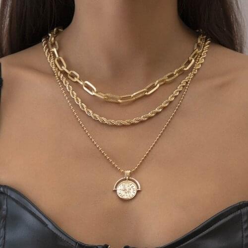 Vintage Punk Twisted Thick Chains Figure Geometric Pendant Necklaces for Women Multilayer Colar Chains Necklace Jewelry Gift