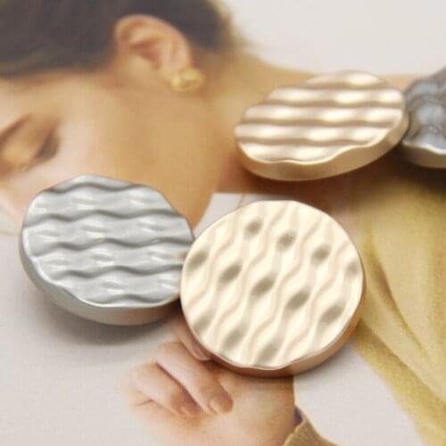 HENGC Round Wave Irregular Gold Metal Coat Buttons For Clothing Women Sweaters Suit Decorative Sewing Accessories Wholesale