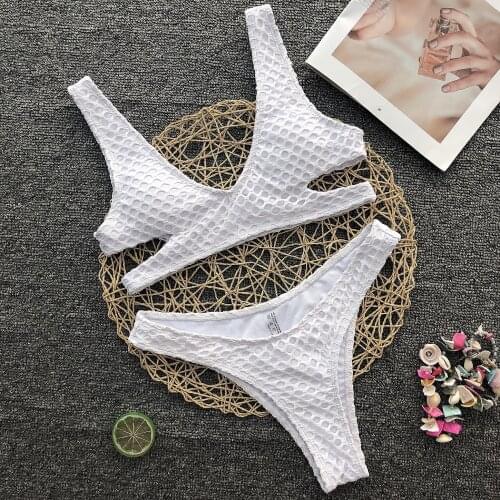 Cutout White grid pattern appearance swimsuit female split bikini two-piece sexy beach suit push-ups