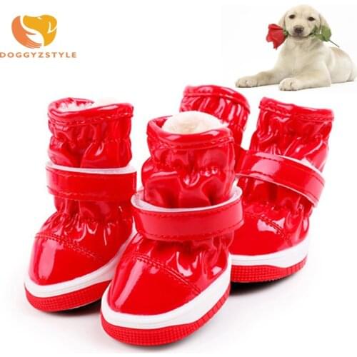 4pcs/set Pet Shoes Dog Soft Sole Shoes PU Waterproof Non-slip Wool Plush Warm Shoes Pet Winter Shoes 2019 Winter Hot Selling