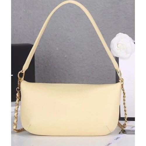 2021 New Retro hand bag pillow bag European station fashion one shoulder straddle womens bag