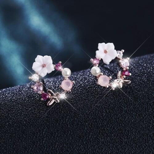 New fashion Japanese and Korean version of temperament flowers butterfly student earrings ladies earrings