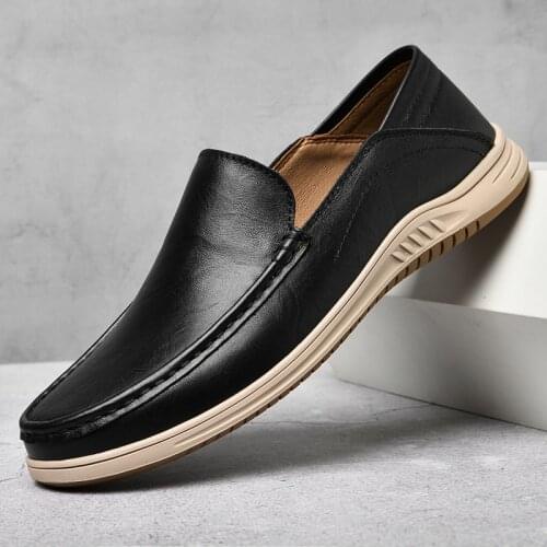 Comfortable Summer Mens Shoes Genuine Leather Soft Handmade Men Leather Casual Shoes Mens Loafers Luxury Brand Slip on Sneakers