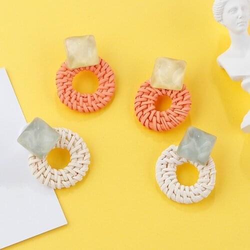 Lifefontier Hollow Geometric Round Rattan Knit Drop Earrings for Women Boho Acrylic Dangle Earrings Summer Beach Jewelry 2021