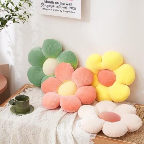 Cute Daisy Flower Neck Pillows for Home Room Car Auto Decor Office Chair Headrest Cushion Children Birthday Gifts Plush Toy