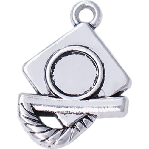 Eco Friendly Alloy Antique Silver Color Graduate Cap And Diploma Class School Graduation Charm For Bangles Bracelet DIY