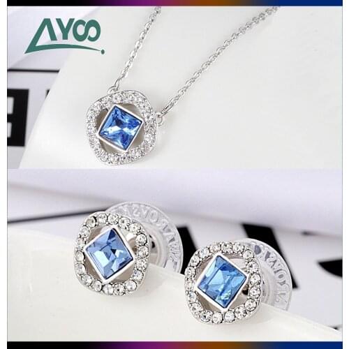 Fashion Jewelry SWA High Quality Blue Crystal Austrian Crystal Pendant Necklace Simple Texture Necklace Female Romantic Gift