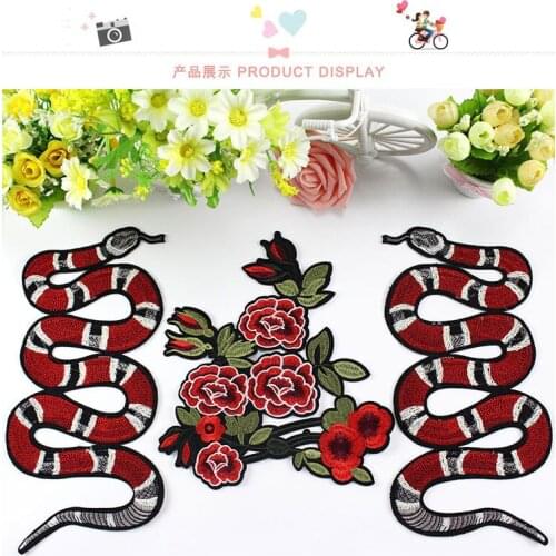 10pcs/lot Fashion Cool Sewing on Embroidered Applique Embroidery Flower Patches Flowers Snake Applique Patches for Clothing