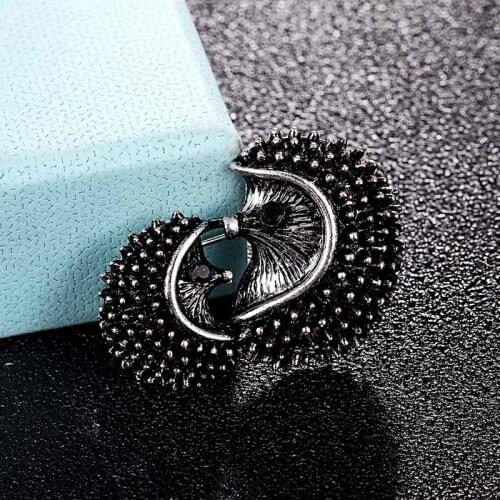 Zlxgirl jewelry antique silver vintage Hedgehog animal pin brooch mens gifts fashion personality Clothes Accessories Scarf Buck