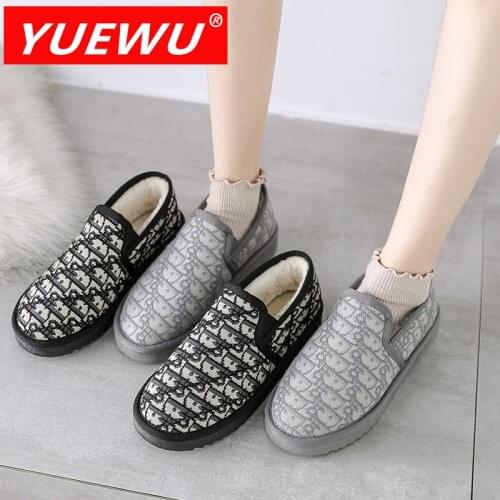 YUEWU Women’s Indoor And Outdoor Cotton Padded Shoes Large Microfiber Skin Short Boots Plush Keep Warm Inside