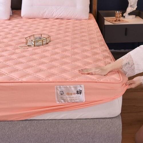 Solid Color Luxury 100% Cotton Quilted Mattress Cover Customized Anti-bacterial Air-Permeable Bed Cover Not Including Pillowcase
