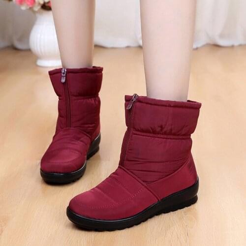 Women High Boots 2018 Winter Boots Female Warm Plush Snow Boots Middle Aged Mother Shoes Solid Fashion Waterproof Cotton Boots
