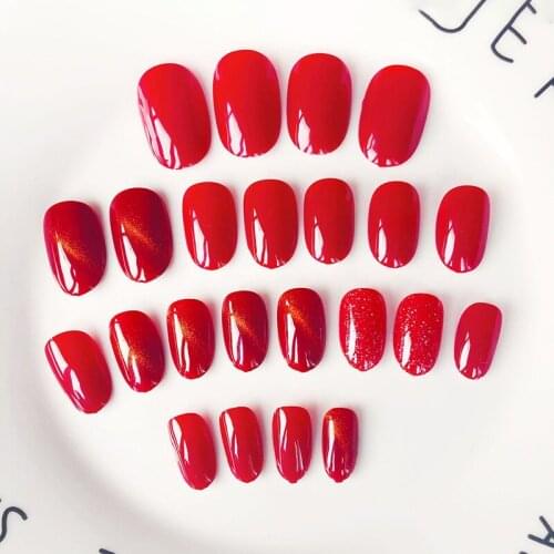24Pcs Red Cat Eye Artificial Fake Nails For Design Fashion Lady Short False Nails Full Cover Salon Tip Manicure Fingernails