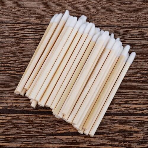 50pcs Disposable Make Up Lip Brush Lint-free Applicator Lip Gloss Wand with Bamboo Handle for Lip Eyelash Extension Application