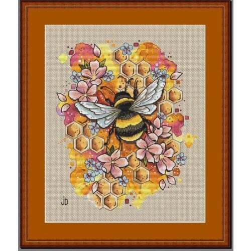 Cross stitch Handmade 14CT Counted Canvas DIY,Cross-stitch kits,Embroidery -Bumblebee on the hive 31-37