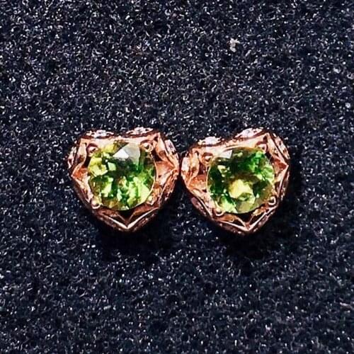 Natural real green peridot love heart style stud earring 0.5ct*2pcs gemstone 925 sterling silver Per jewelry Fine jewelry X21688