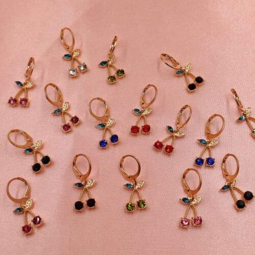 JCYMONG Earrings With Stones