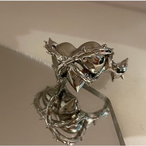 Trendy Y2K Vintage Ring for Women Jewelry Accessory Open Heart Metal Rings Korean Punk Geometric Street dance Photography