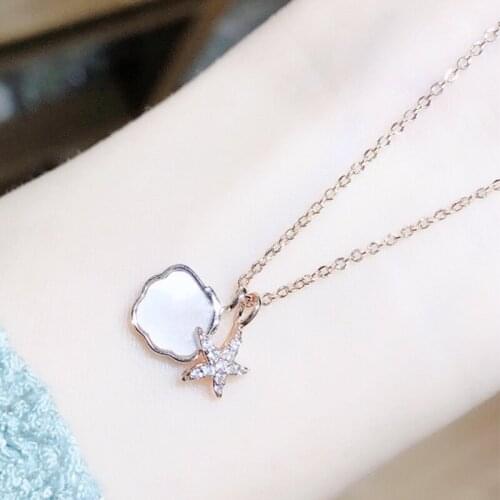 Showfay 2021 New Creative Shell and Starfish Pendant Necklace for Womens Personalized Irregular Metal Chain Fashion Pendants