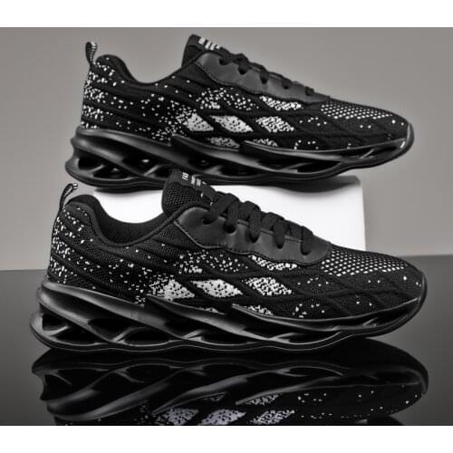 Sneakers Men Mesh Breathable 2021 Spring Summer Light Thick Sole Outdoor Sports Running Shoes Athletic Men Shoes Male Sneakers
