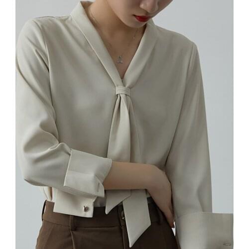 Vetement femme 2021 Chiffon Womens French Shirt V-neck Womens Tops Ladies Button Up Shirts Blusas Female Bow dropshipping 1042