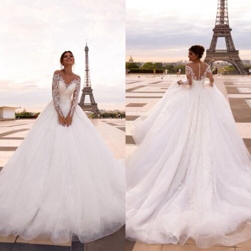 2020 Wedding Dresses Off Shoulder Long Sleeve Appliques Lace Bridal Gowns Custom Made Button Back Sweep Train Wedding Dress