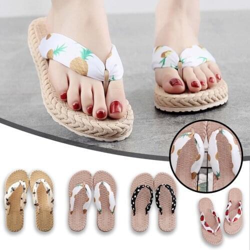 Summer New Non-Slip Womens Fashion Flip Flops Flat Heel Slippers Ladies Flip Flops Flat Beach Shoes Flat Flip Flops Sandalias