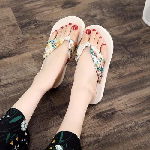 Fashion Slippers House Shoes Women Bohemian Ethnic Flat Style Shoes Sandals Woman Beach Sandals Sneakers Home Slippers