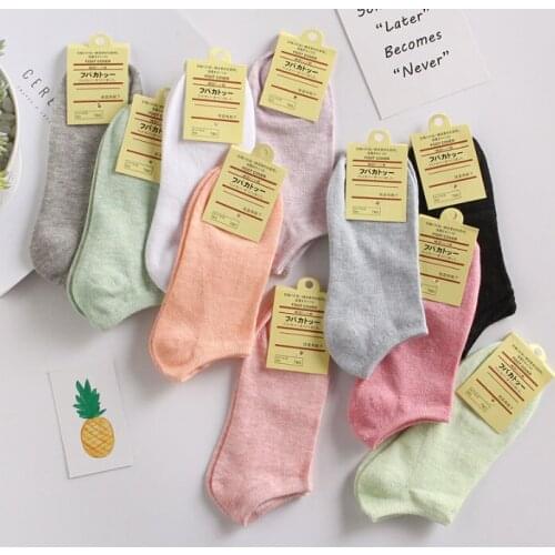 Color Cotton Female Socks Explosion Models Candy Color Ladies Socks Solid Color Invisible Female Cotton Socks Shallow Mouth Sock