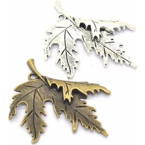 Hot Sale 10pcs Fashion charm gifts vintage Maple leaf alloy charms DIY making bracelet necklace Pendant jewelry Accessories