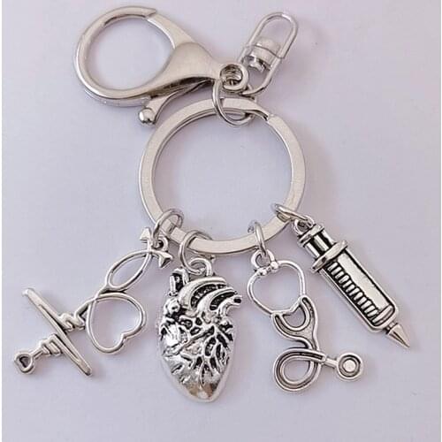 New Design Keychain Doctor Medical Tool Stethoscope Syringe Mask Key Ring Nurse Medical Student Gift Keychain Souvenir